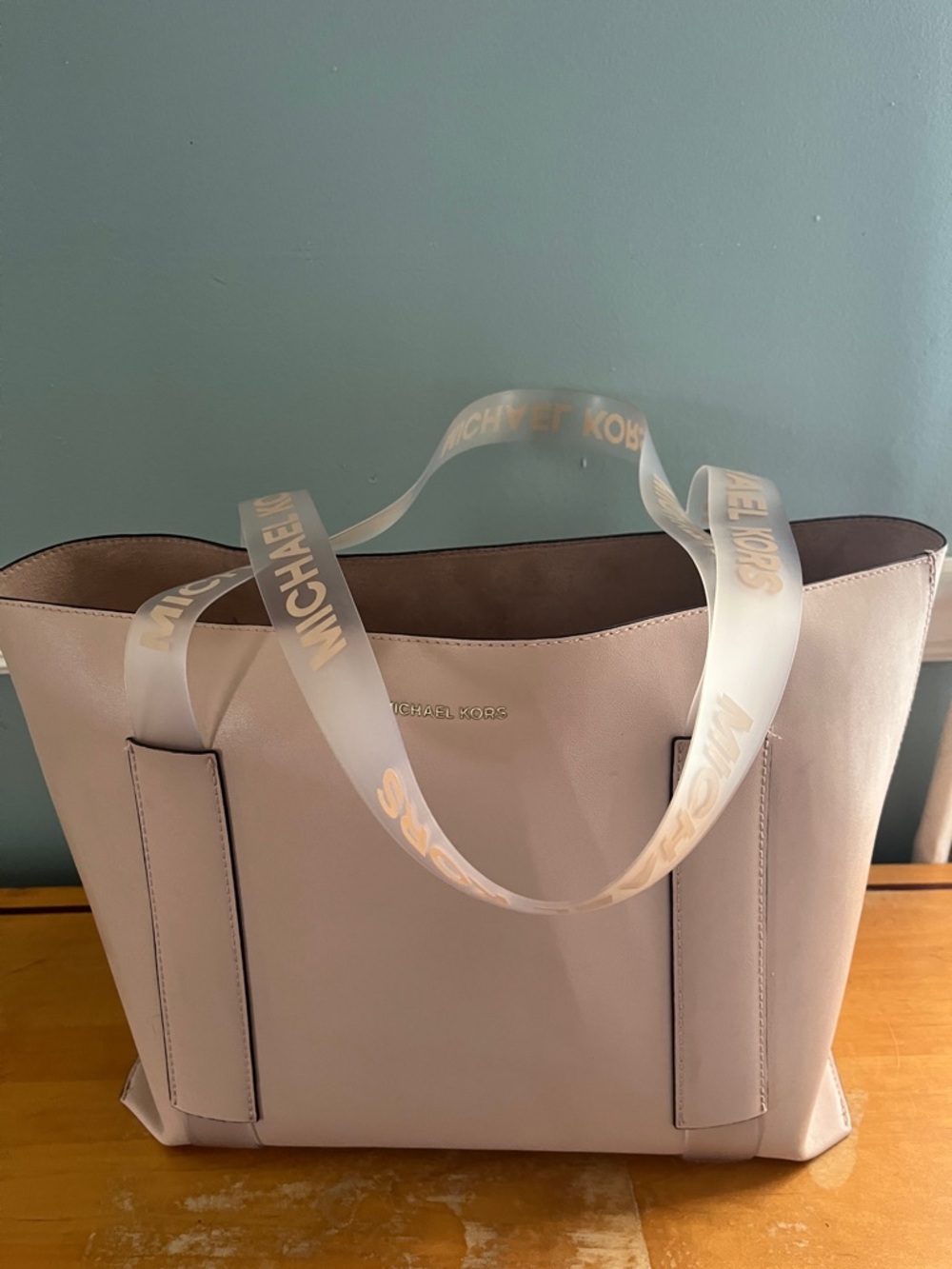 Michael Kors Pale Pink Tote with Logo Ribbon Handles - Picture 2 of 7